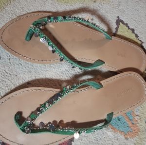 Old Navy slip on sandals size 9